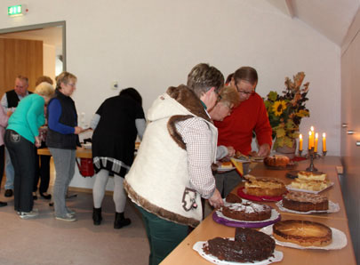 Hornauer Frauen spendeten Kuchen.